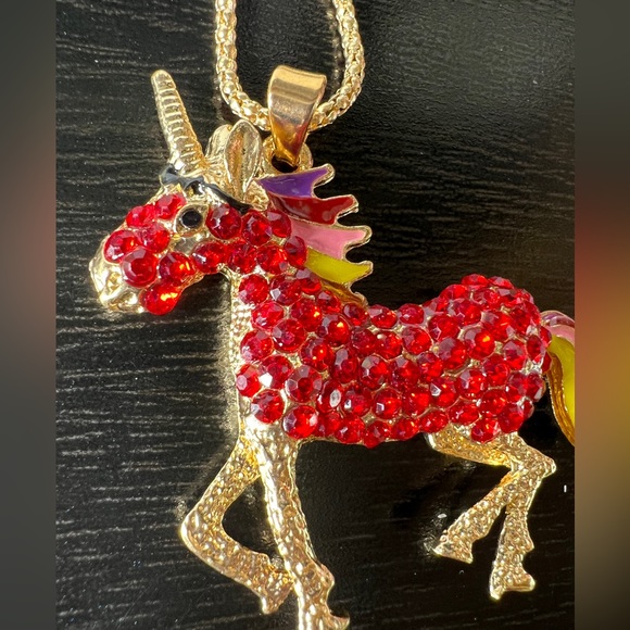 🦄. NWT! Red Crystal Unicorn Necklace - Picture 6 of 6